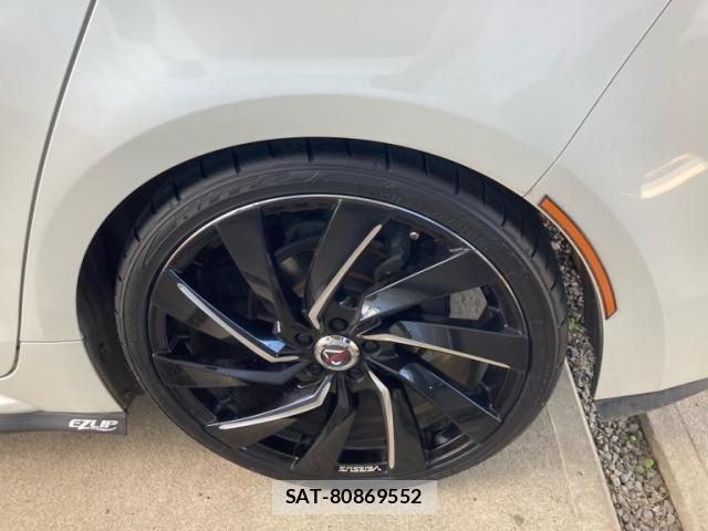Toyota COROLLA TOURING 2019-10 8883448-6
