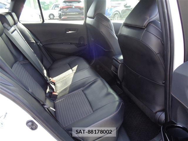 Toyota COROLLA TOURING 2023-03 6010472-16