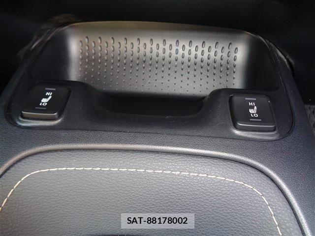 Toyota COROLLA TOURING 2023-03 6010472-23