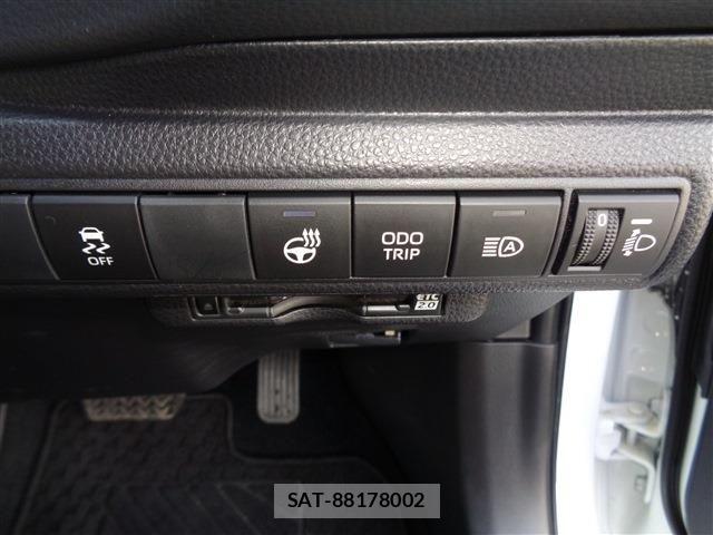 Toyota COROLLA TOURING 2023-03 6010472-26