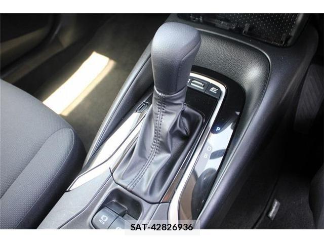Toyota COROLLA TOURING 2023-03 6242963-19