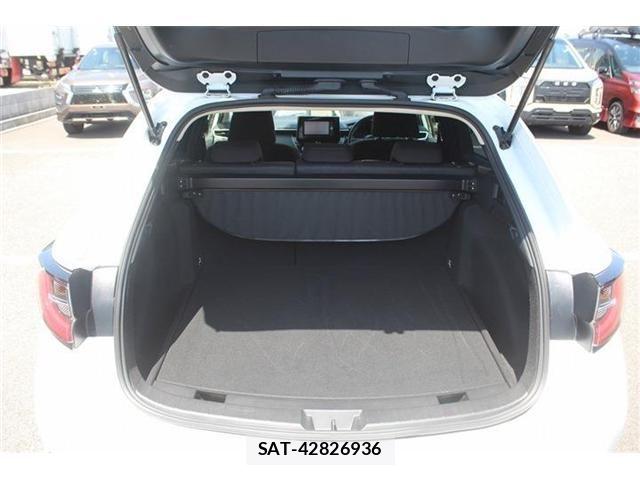 Toyota COROLLA TOURING 2023-03 6242963-28