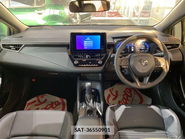 Toyota COROLLA TOURING 2023-05 6611170-1