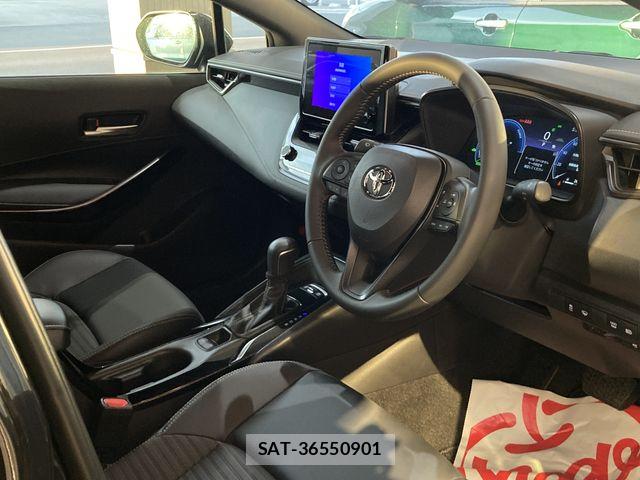 Toyota COROLLA TOURING 2023-05 6611170-4