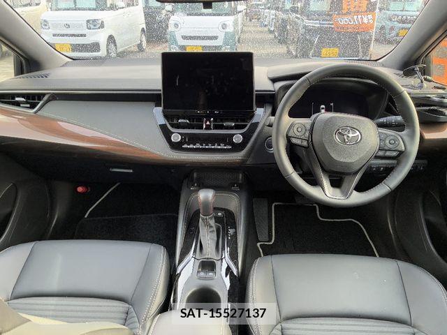 Toyota COROLLA TOURING 2024-01 6611171-3