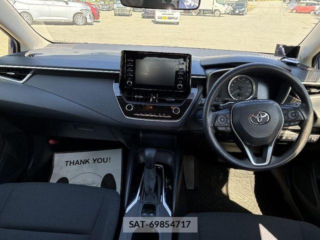 Toyota COROLLA TOURING 2020-08 6814335-3