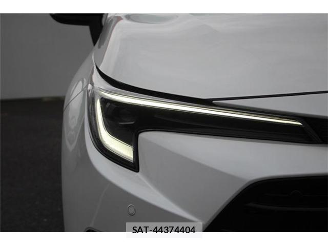 Toyota COROLLA TOURING 2024-07 7058015-16