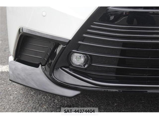 Toyota COROLLA TOURING 2024-07 7058015-17