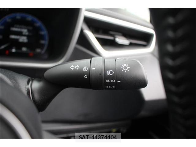 Toyota COROLLA TOURING 2024-07 7058015-7