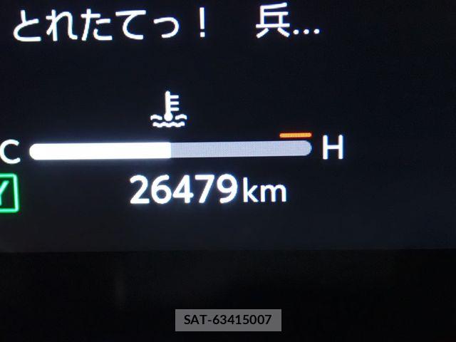 Toyota COROLLA TOURING 2024-03 7216466-13