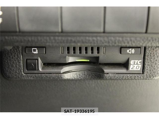 Toyota COROLLA TOURING 2023-07 7250237-3