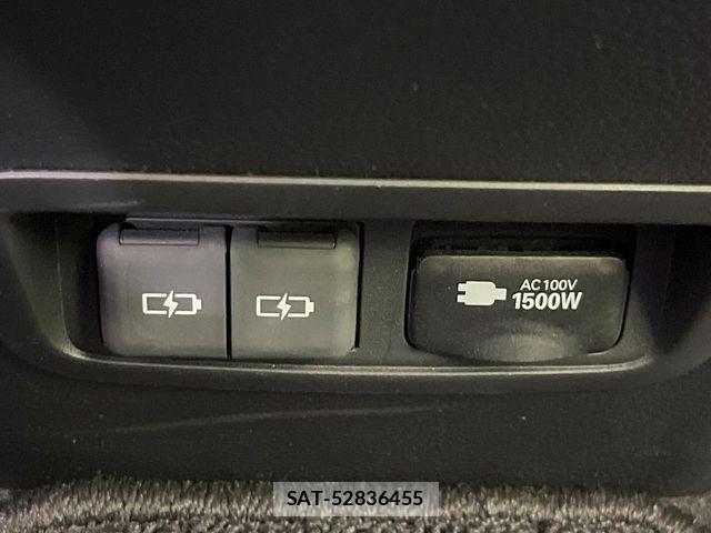 Toyota COROLLA TOURING 2023-01 7453617-5