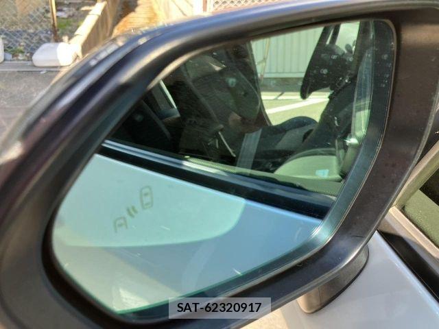 Toyota COROLLA TOURING 2023-06 7508401-18