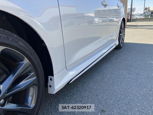Toyota COROLLA TOURING 2023-06 7508401-6