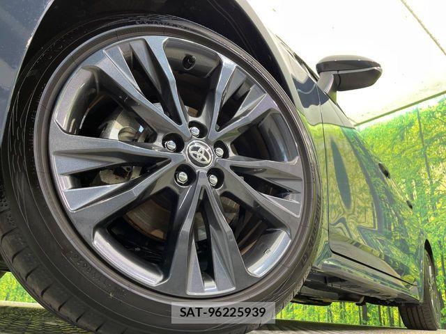 Toyota COROLLA TOURING 2026-04 7615729-12