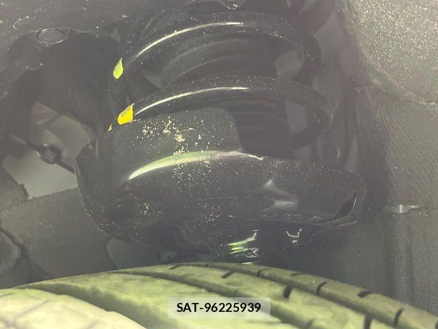 Toyota COROLLA TOURING 2026-04 7615729-19