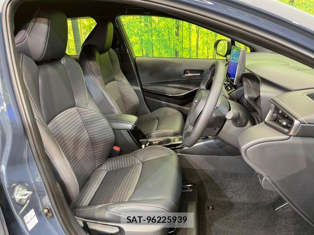 Toyota COROLLA TOURING 2026-04 7615729-8