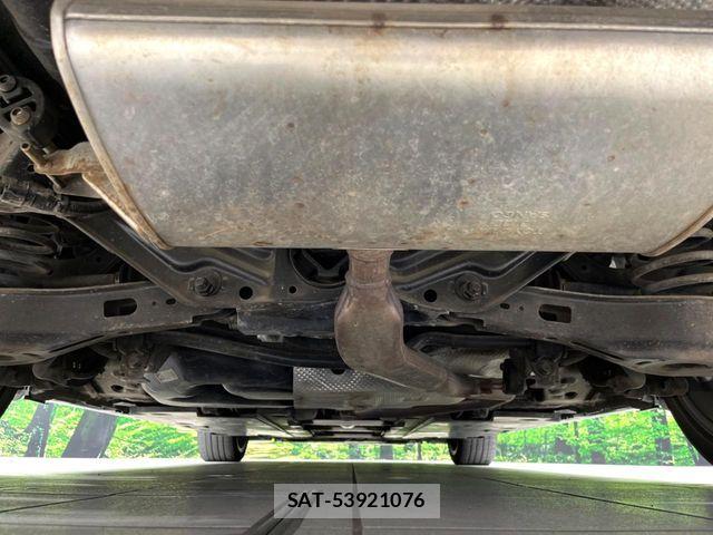 Toyota COROLLA TOURING 2021-04 7615730-19