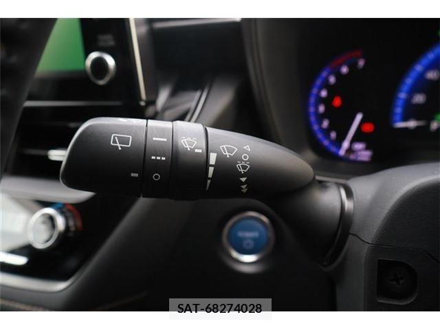Toyota COROLLA TOURING 2021-02 7615731-25