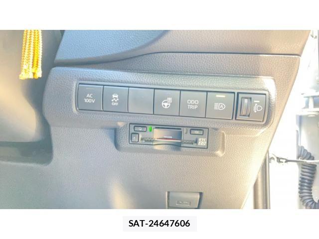 Toyota COROLLA TOURING 2023-08 7722110-13
