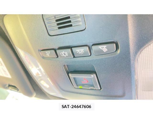Toyota COROLLA TOURING 2023-08 7722110-16