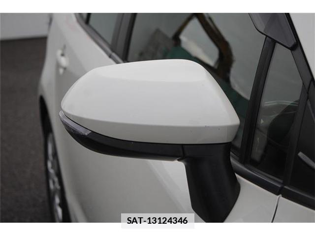 Toyota COROLLA TOURING 2020-06 7783701-15