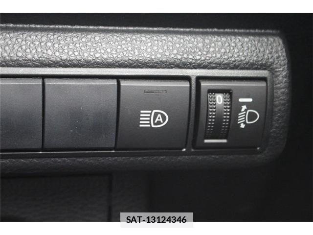 Toyota COROLLA TOURING 2020-06 7783701-25