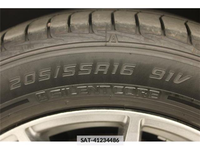 Toyota COROLLA TOURING 2022-06 7783690-26