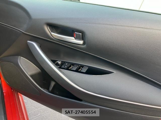 Toyota COROLLA TOURING 2020-01 7978856-16
