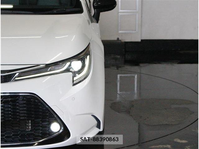 Toyota COROLLA TOURING 2020-03 8034983-27