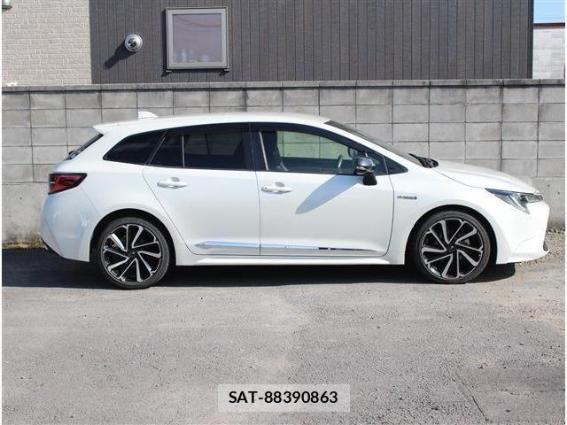 Toyota COROLLA TOURING 2020-03 8034983-6