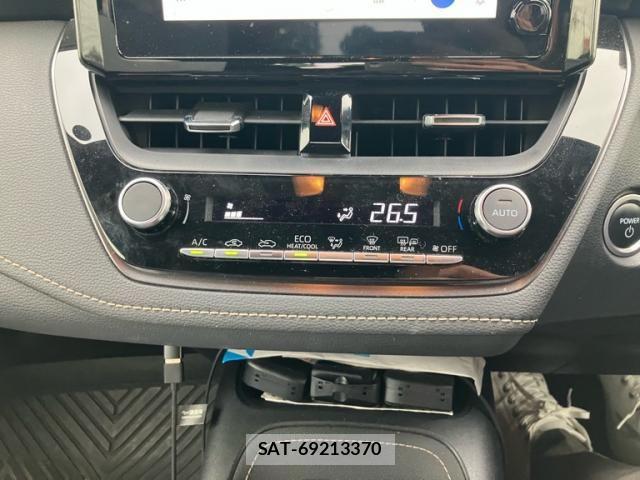 Toyota COROLLA TOURING 2023-04 8098614-17
