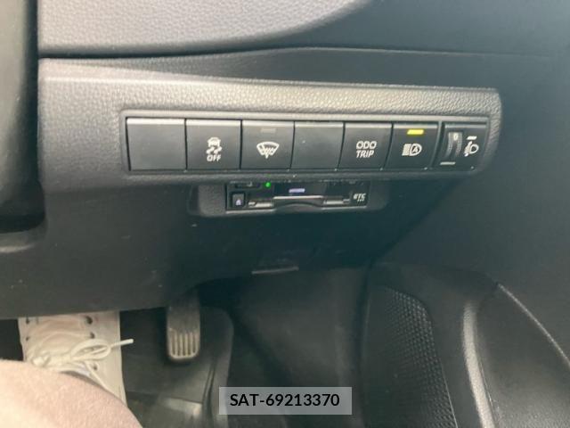 Toyota COROLLA TOURING 2023-04 8098614-18