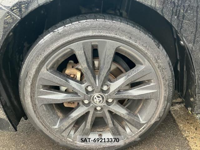 Toyota COROLLA TOURING 2023-04 8098614-23