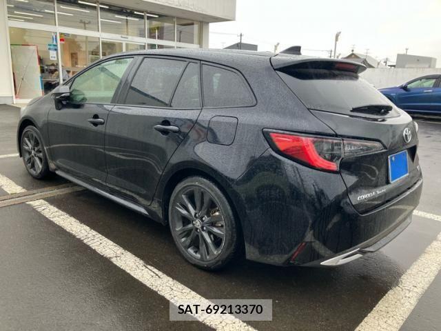 Toyota COROLLA TOURING 2023-04 8098614-5