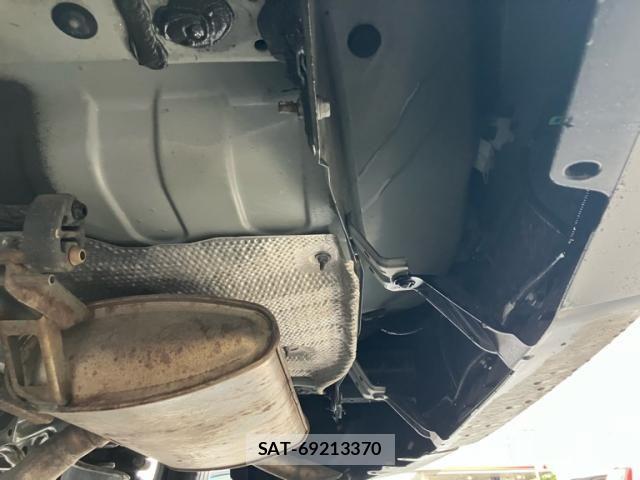 Toyota COROLLA TOURING 2023-04 8098614-8