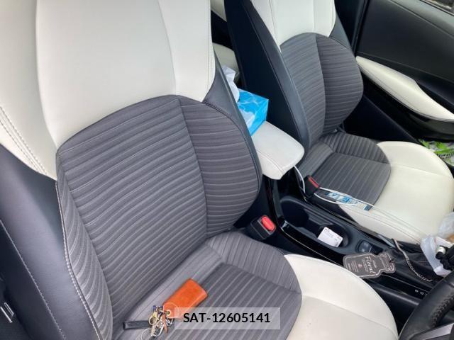 Toyota COROLLA TOURING 2021-03 8098609-13