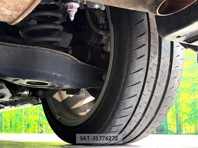 Toyota COROLLA TOURING 2021-07 8098610-19