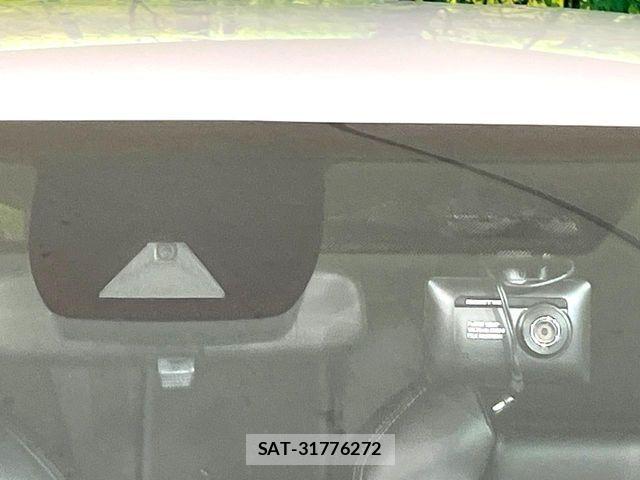 Toyota COROLLA TOURING 2021-07 8098610-2