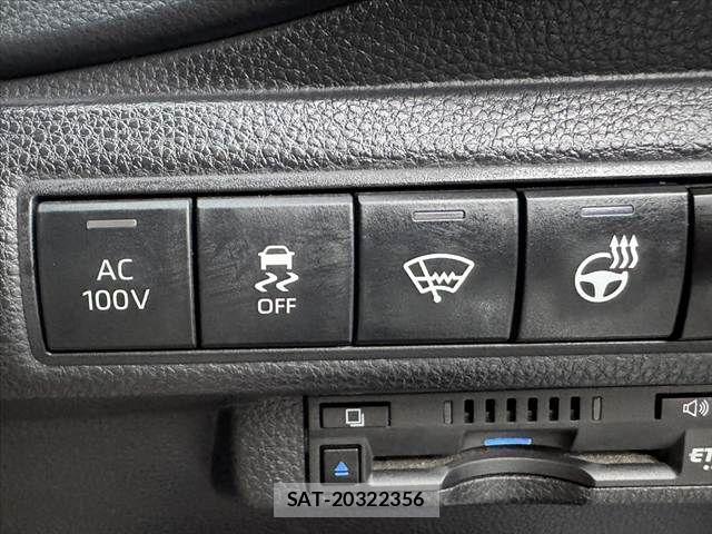 Toyota COROLLA TOURING 2022-03 8129471-24