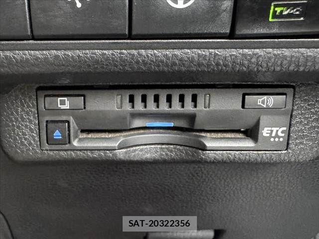Toyota COROLLA TOURING 2022-03 8129471-4
