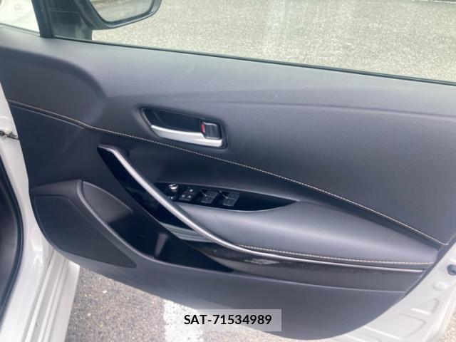 Toyota COROLLA TOURING 2021-07 8335303-12