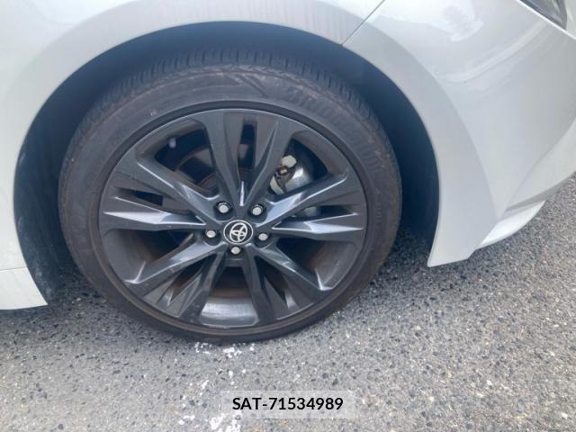Toyota COROLLA TOURING 2021-07 8335303-4