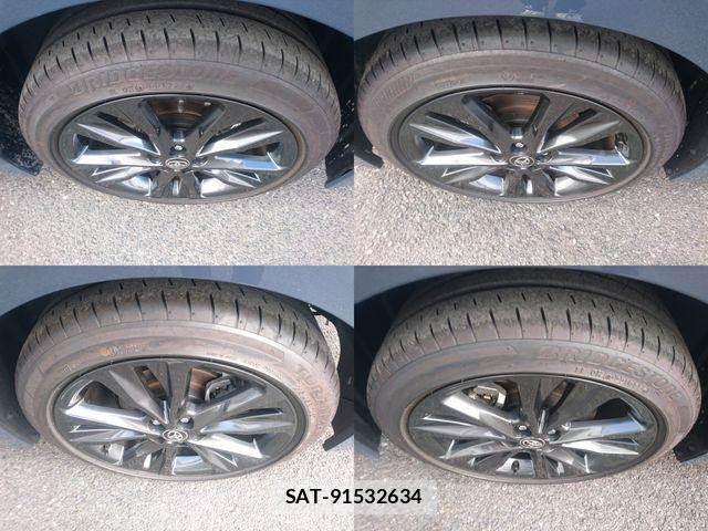Toyota COROLLA TOURING 2024-05 8626245-26
