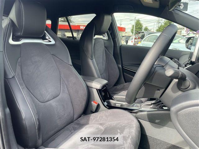 Toyota COROLLA TOURING 2025-02 8665978-10