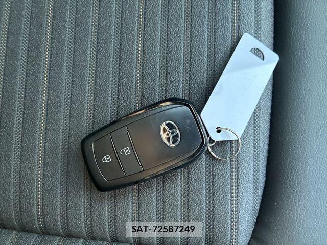 Toyota COROLLA TOURING 2023-10 8870687-9