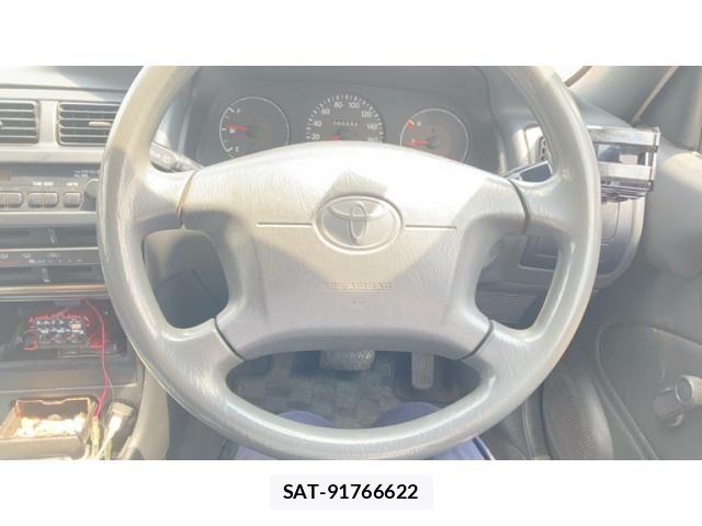 Toyota COROLLA VAN 2002-08 8354189-9