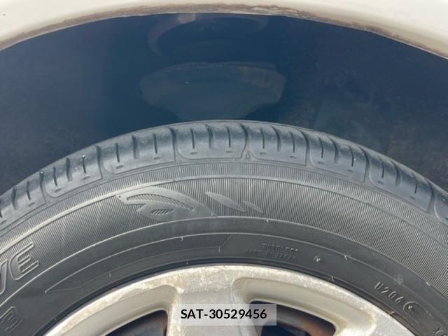 Toyota CORONA PREMIO 1999-04 8354194-11