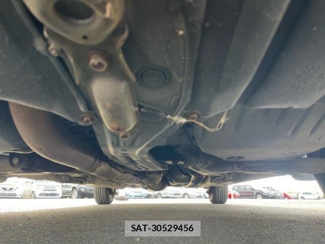 Toyota CORONA PREMIO 1999-04 8354194-18