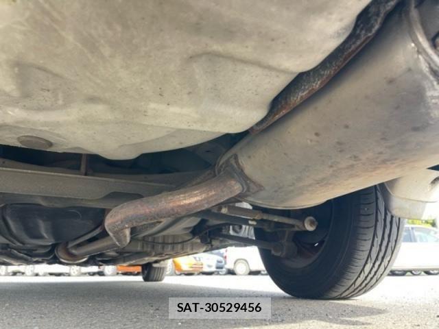 Toyota CORONA PREMIO 1999-04 8354194-23